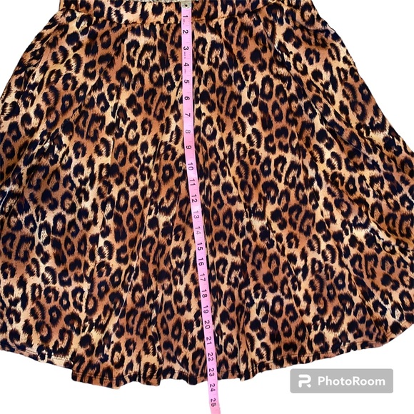LuLaRoe Women's Leopard Print Elastic Waist Skirt Size Large - Picture 3 of 7